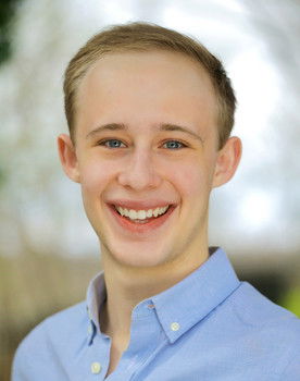 Casey Schaffer as Cop 1