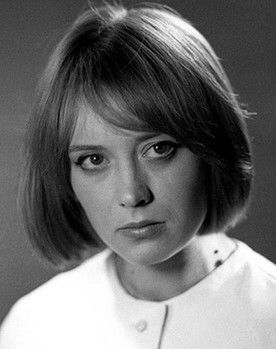 Margarita Terekhova as Tanya