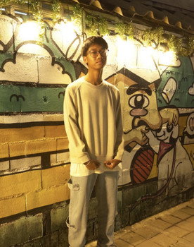 Duriya Padungposh (Bonus) as Vishnu