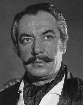 Sadettin Erbil as Cemil