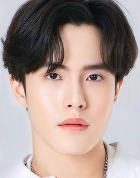 Ford Arun Asawasuebsakul as Por