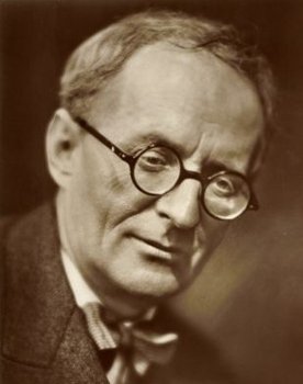 Max Adalbert as 