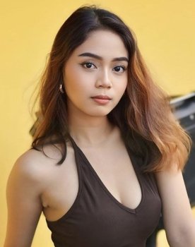 Bianca Ramos as Sipsipan Bar Talent