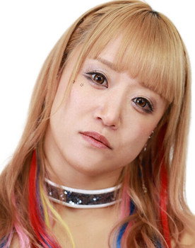 Saki Watanabe as SAKI
