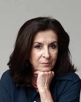 Nena Menti as 