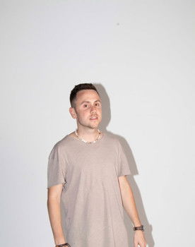 Cristian García as Amigo 2