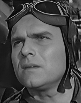 Anatoli Berladin as Pilot