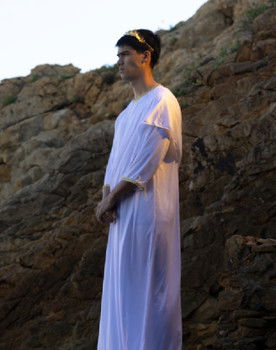 Kylian Hagege as Le Serviteur