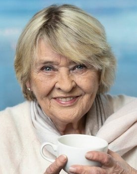 Kirsti Sparboe as Mette