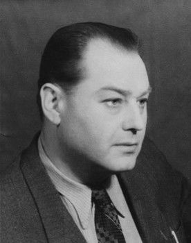 Mikhail Sidorkin as Yatsenko