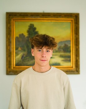 Éliot Drapier as Lui-même