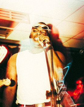 Vaïdo Edorh as Sans_nom