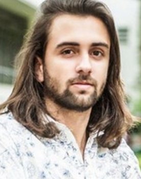 Vitor Mayer as Bruno