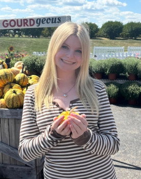 Daphne McNamara as Charlotte Thomas