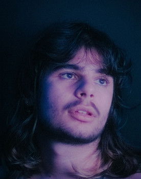 Timothée Schaller as Milan Kundera (voice)