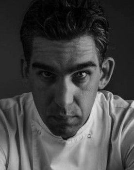 Mārtiņš Sirmais as Ģirts