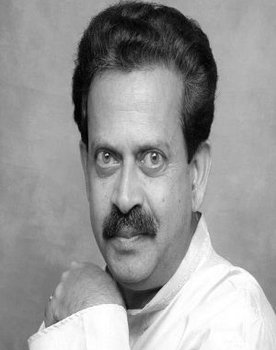 Srinivasa Prabhu as Dr. Ramakrishna