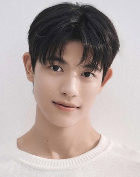 Lomon as Lee Su-hyeok