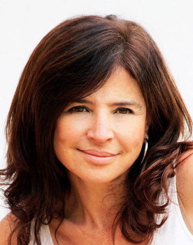 María Fernanda Martínez as 