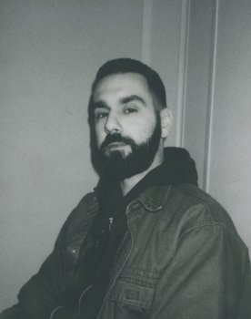 Trifon Dimitropoulos as Isiah