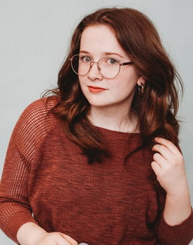 Adelyn Frost as Charlie