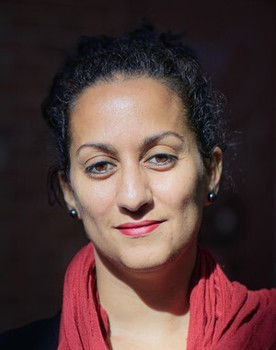 Leïla Sakhir as Self