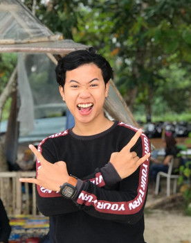 Rafly Safriansyah as Orang Kantor 2