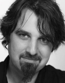 Scandar Copti as Binj