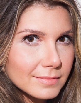 Priscila Assum as 