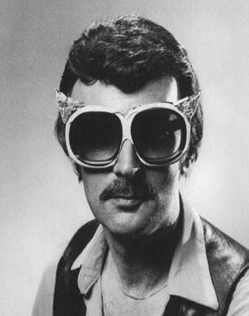 Fritz Peerenboom as Fritz The Nite Owl
