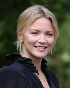Virginie Efira as Sylvie Paugam