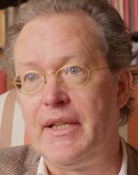 Jozef Ritman as Self