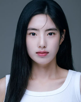 Lee Seung-yeon as Lee Ji-eun