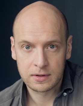 Mark Weinman as Danny