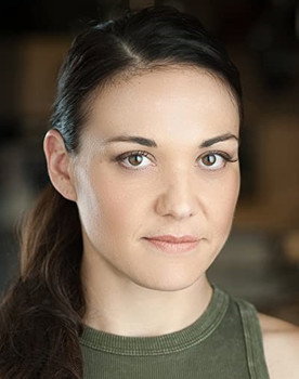 Emily Delaney as Irate Wife