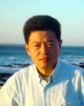 Hou Keming as 齐明江