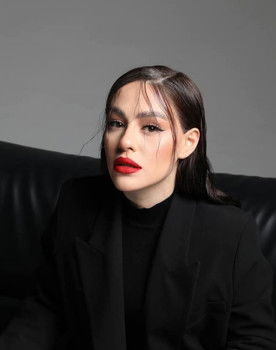 Mariam Aleksanyan as Tatev