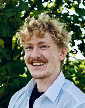 Thomas J.S. Mogensen as Shooting test manager