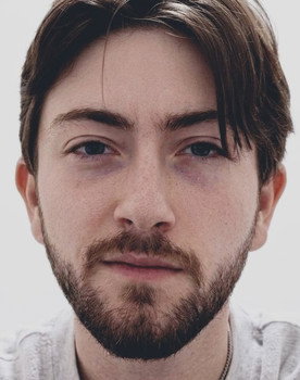 Nati Edovitsky as The Red BandanaMan / Benjamin Lapidinsky