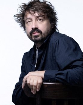 Victor le Masne as Guest