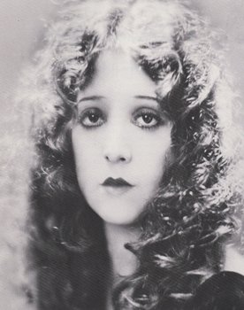 Madge Bellamy Photo