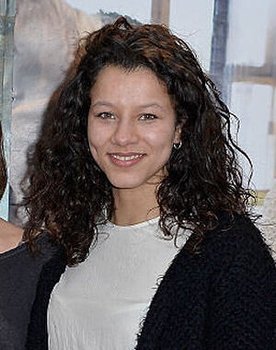 Najaa Bensaid as Louise