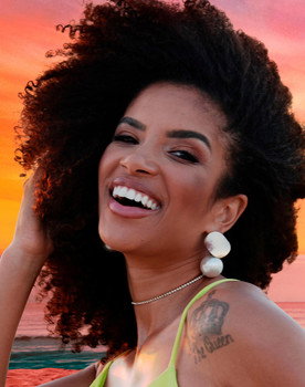 Maíra Soares