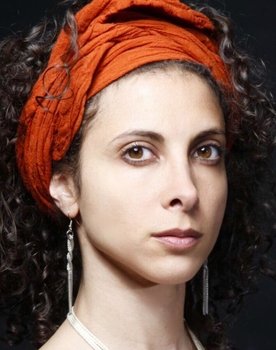 Dominique Aref as Sine de Moor