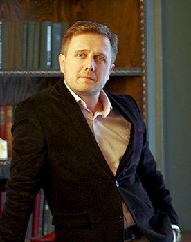 Aleksandr Razbash as Andrey Ukhvatov