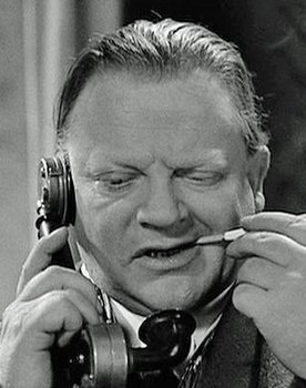 Otto Wernicke as Heiratsvermittler Kezal