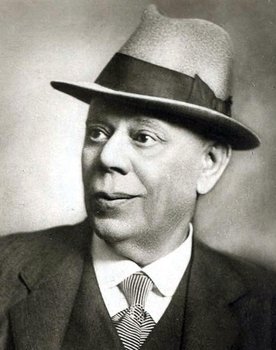 Ilija Stanojević 'Čiča' as Vujica Vulićević / Turkish Pasha