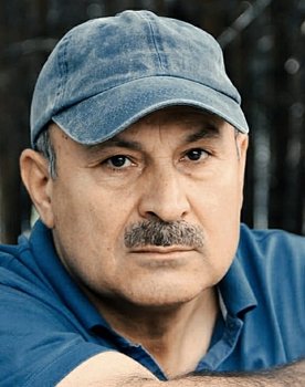 Mirbala Salimli as Nadir