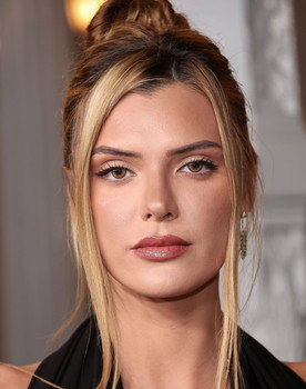 Alissa Violet as Self