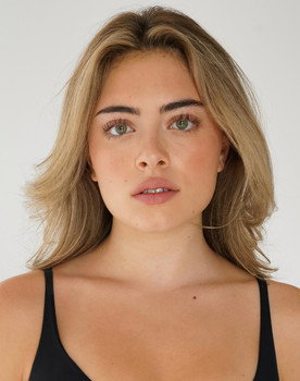 Bella Mraz
